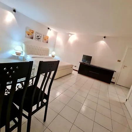 Apartment Monolocale Oberdan *