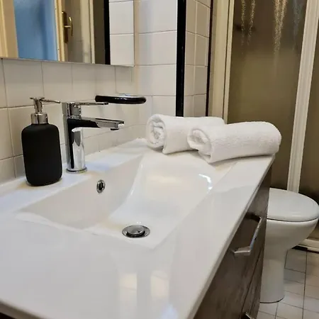 Apartment Monolocale Oberdan